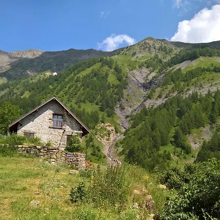 Les Fauvettes Hotel Saint-Leger-les-Melezes